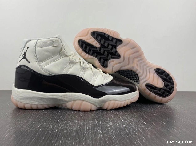 Neapolitan AR0715-101 WMNS Jordan Air 11 0802